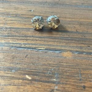 Sabika Manhattan Stud Earrings